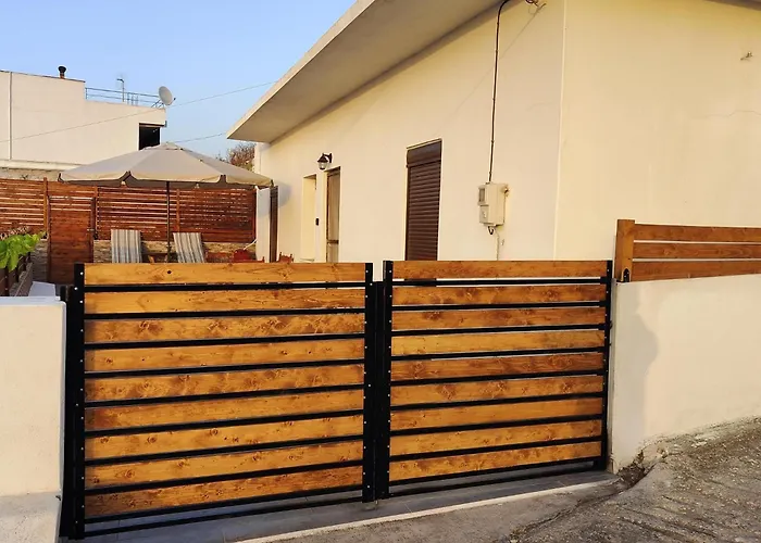 Casa Di Rena Private House With Sunset View Holiday home Kritinia